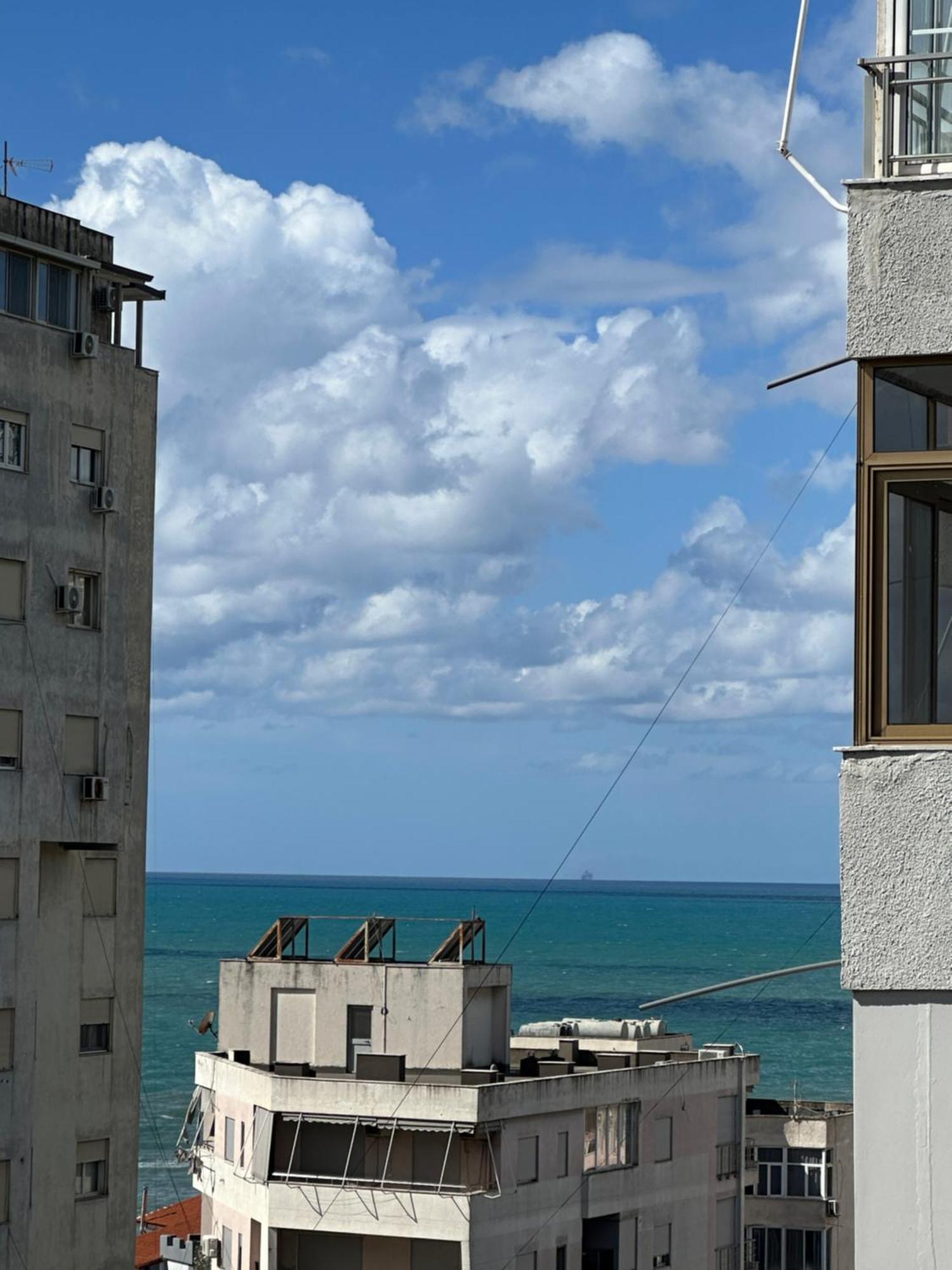 Xhimi'S Seaside Apartments Durres Exterior photo
