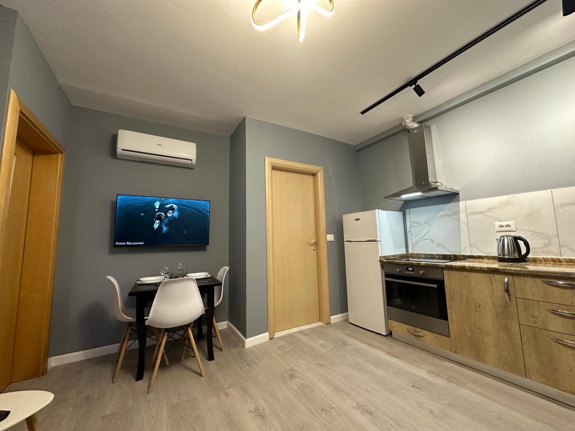 Xhimi'S Seaside Apartments Durres Exterior photo